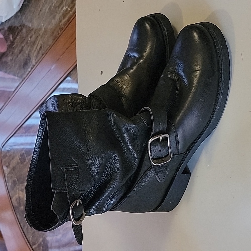 Women's Frye Size 9 Veronica